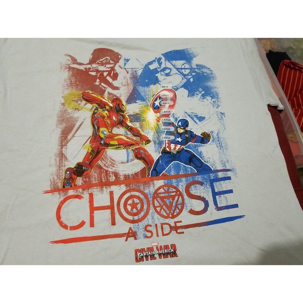 Captain America Marvel Adult Large T-Shirt - Civil War Choose A Side Iron man